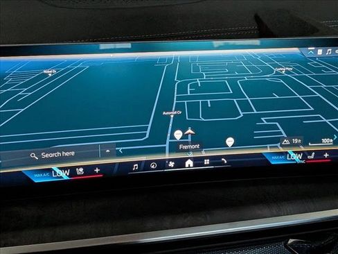 Used 2026 BMW X7 xDrive40i image 13