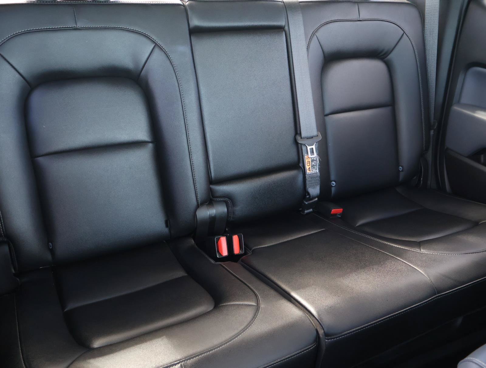 Used 2020 Chevrolet Colorado Z71 RWD image 18