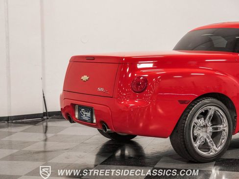 Used 2003 Chevrolet SSR w/ Preferred Equipment Group image 27