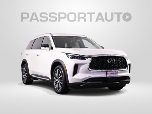 Used 2023 INFINITI QX60 Sensory AWD/4WD image 3