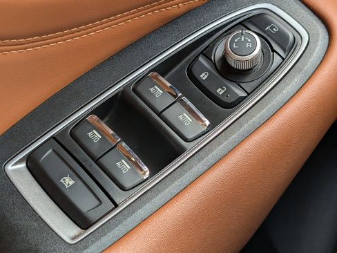 Used 2021 Subaru Legacy Touring XT w/ Popular Package #3 image 21