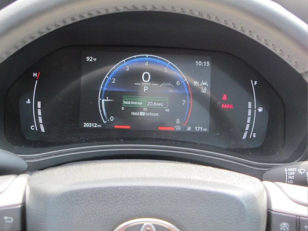 Used 2025 Toyota Grand Highlander AWD image 13