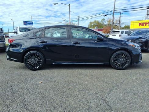 Used 2021 Kia Forte GT image 2