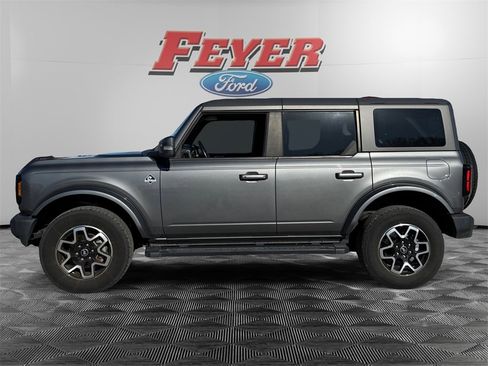 Certified 2022 Ford Bronco Outer Banks image 2