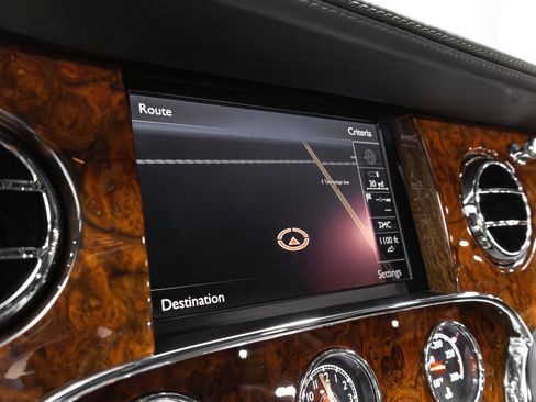 Used 2016 Bentley Mulsanne Speed image 57