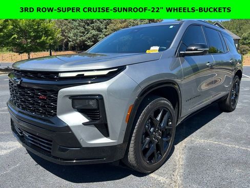 Certified 2026 Chevrolet Traverse RS FWD image 1