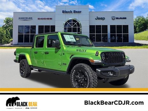 New 2025 Jeep Gladiator Willys image 1