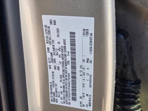 Used 2017 Ford F150 Lariat w/ Equipment Group 501A Mid image 18