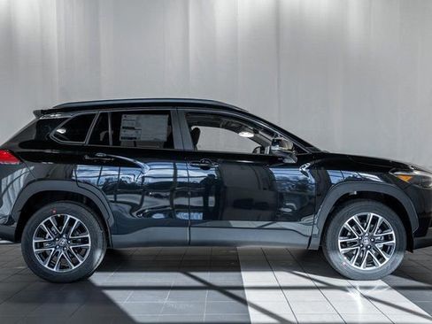 New 2026 Toyota Corolla Cross XLE image 3