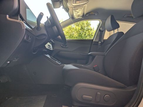 New 2025 Hyundai Kona SEL image 15