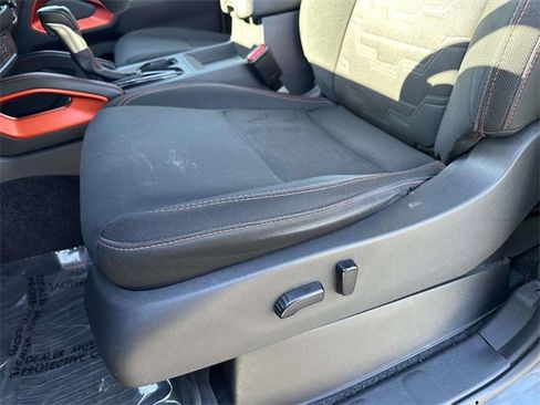 Used 2022 Nissan Frontier PRO-4X w/ Off-Road Protection Package image 17