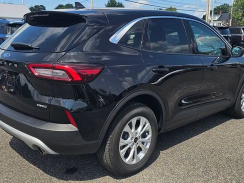 Used 2024 Ford Escape Active AWD/4WD image 8