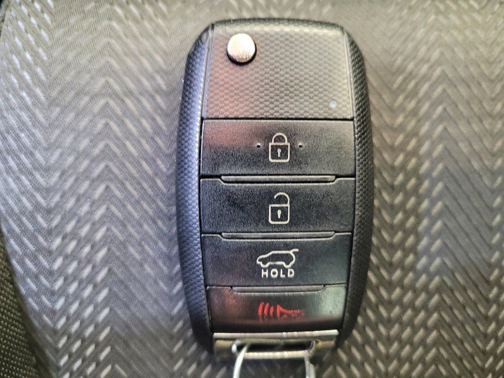 Used 2021 Kia Sportage LX FWD image 32