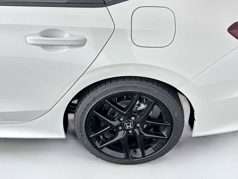 Used 2026 Honda Civic Sport image 4