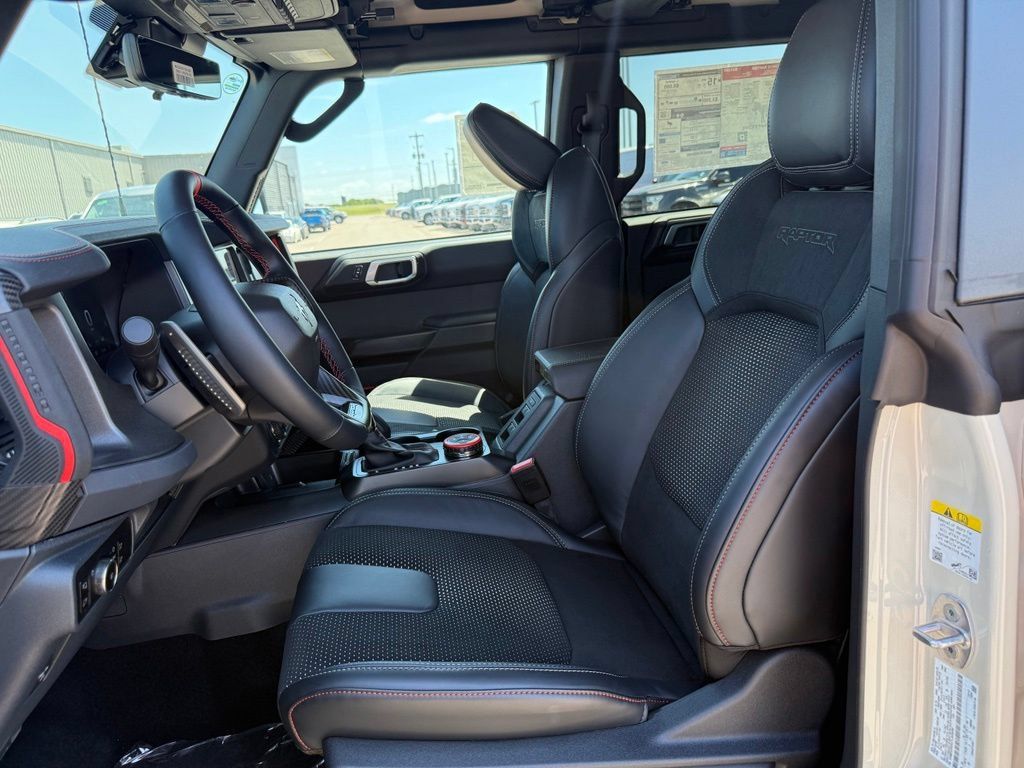 New 2026 Ford Bronco Raptor w/ Interior Carbon Fiber Pack AWD/4WD image 6