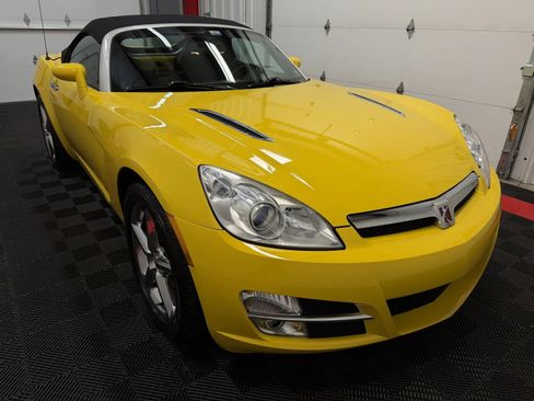 Used 2007 Saturn Sky w/ Premium Trim Pkg RWD image 10