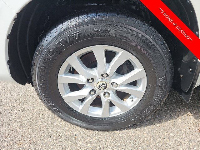 Used 2017 Toyota Land Cruiser AWD/4WD image 9