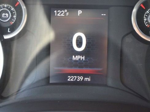 Used 2023 RAM 1500 Big Horn AWD/4WD image 23