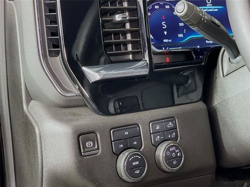 Used 2025 Chevrolet Silverado 2500 LT w/ Safety Package image 13