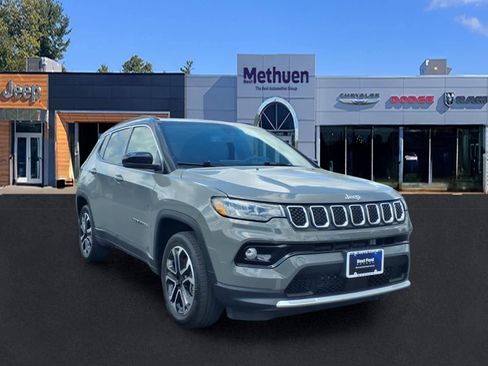 Used 2024 Jeep Compass Limited AWD/4WD image 1