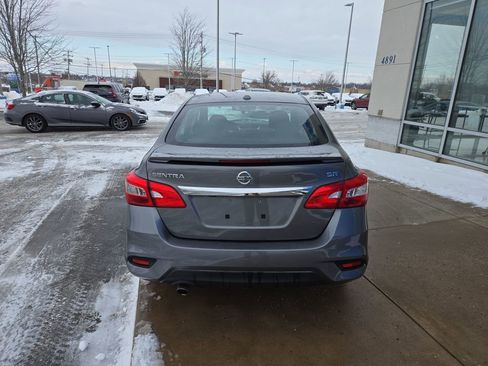 Used 2019 Nissan Sentra SR image 5