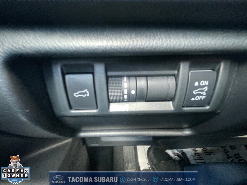 Used 2025 Subaru Forester Limited AWD/4WD image 23