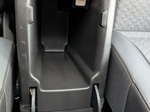 Used 2016 Chevrolet Colorado Z71 AWD/4WD image 19