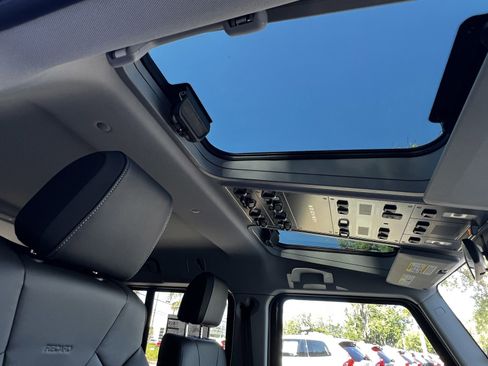 New 2025 INEOS Grenadier Trialmaster Edition image 32