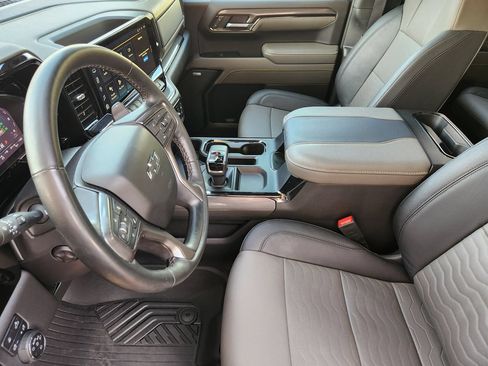 Used 2023 Chevrolet Silverado 1500 ZR2 w/ ZR2 Bison Edition AWD/4WD image 12
