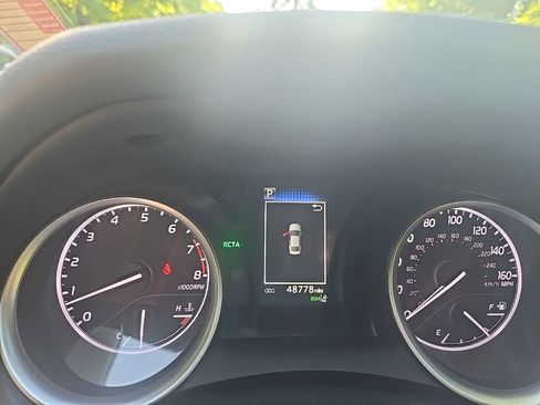 Used 2024 Toyota Camry LE w/ Convenience Package FWD image 6