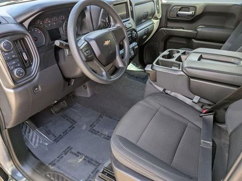 Certified 2020 Chevrolet Silverado 1500 Custom w/ Custom Value Package AWD/4WD image 11