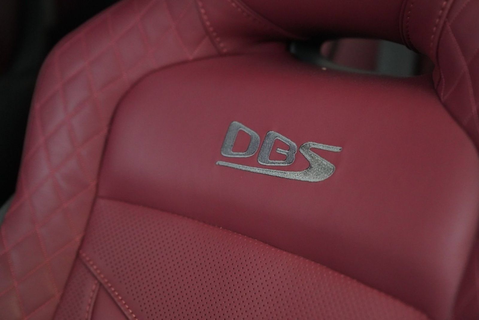 Used 2023 Aston Martin DBS Coupe RWD image 48