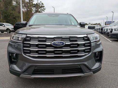 New 2026 Ford Explorer Active w/ Active Comfort Package image 9