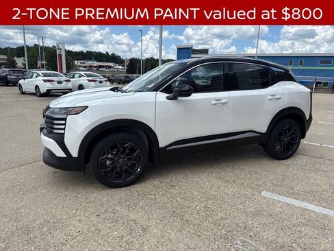 New 2025 Nissan Kicks SR image 2