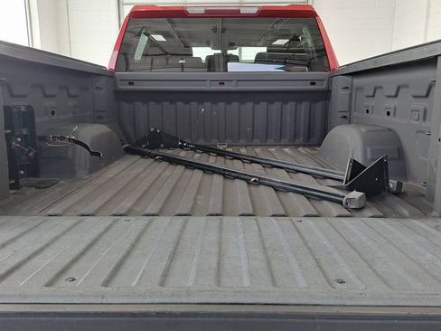 Used 2021 Chevrolet Silverado 1500 LT Trail Boss w/ LPO, Dark Essentials Package AWD/4WD image 33