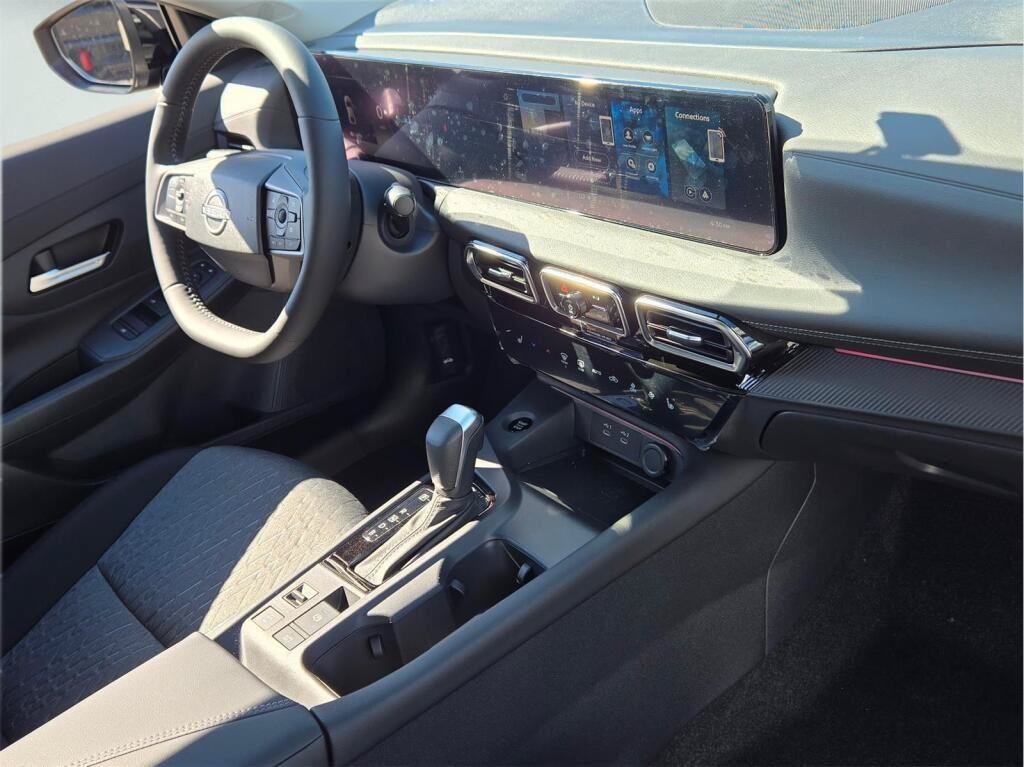New 2026 Nissan Sentra SV w/ SV Convenience Package FWD image 6