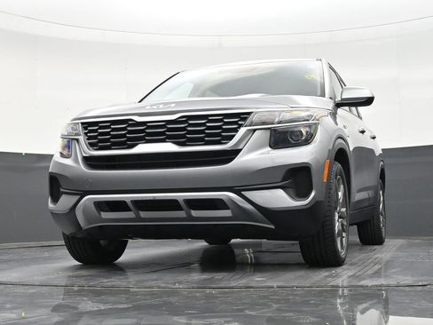 Used 2022 Kia Seltos LX AWD/4WD image 27