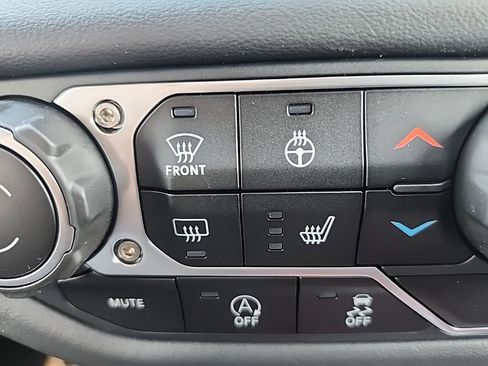 New 2025 Jeep Wrangler Sahara image 33