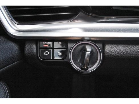 Used 2020 Porsche Panamera 4 AWD/4WD image 24