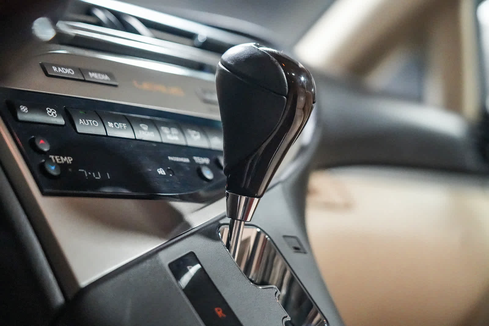 Used 2013 Lexus RX 350 AWD w/ Navigation Pkg image 23
