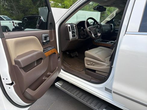 Used 2017 GMC Sierra 1500 SLT AWD/4WD image 19