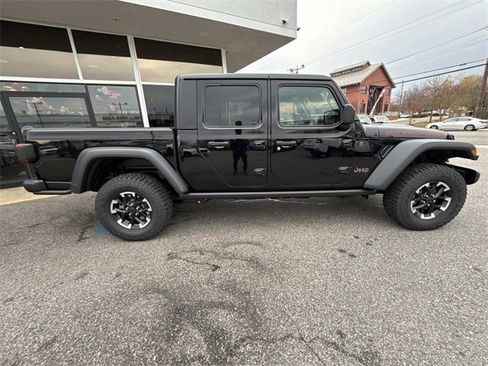 New 2026 Jeep Gladiator Rubicon image 32
