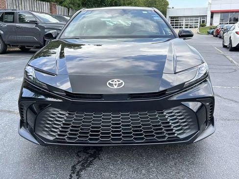 New 2026 Toyota Camry SE w/ Convenience Package FWD image 8