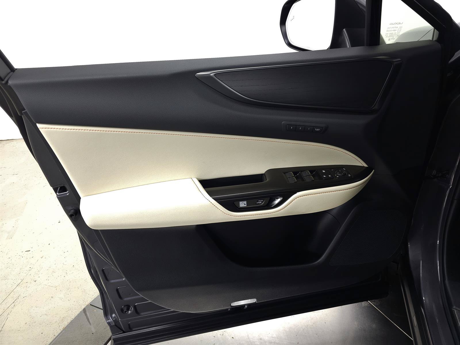 Used 2024 Lexus NX 350h AWD w/ Vision Package image 15