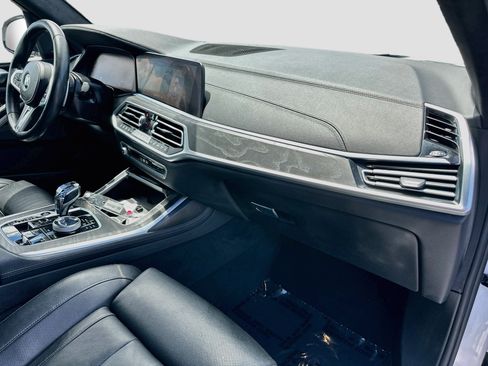 Used 2020 BMW X7 M50i w/ Executive Package AWD/4WD image 31