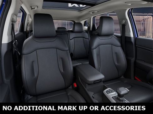 New 2026 Kia Sportage EX w/ EX Panorama Roof Package image 15