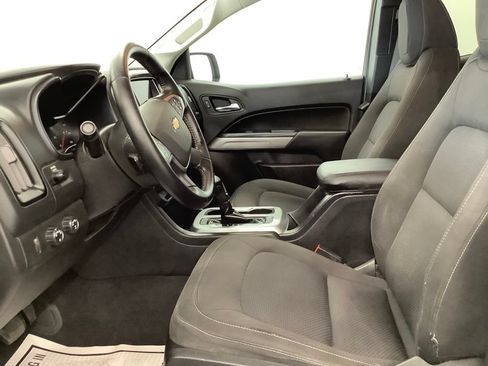 Used 2020 Chevrolet Colorado LT w/ Safety Package AWD/4WD image 11