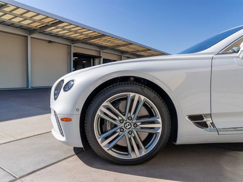 New 2024 Bentley Continental GT image 13