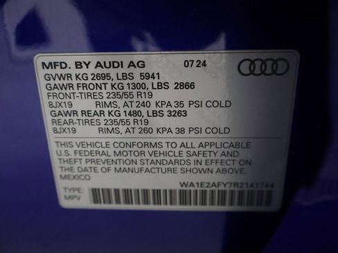 Used 2024 Audi Q5 e Premium Plus image 3