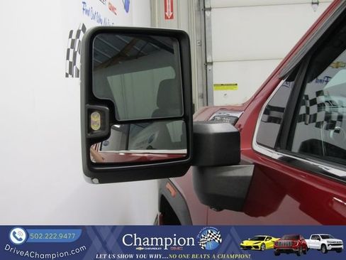 Used 2022 GMC Sierra 2500 Denali w/ Denali Ultimate Package AWD/4WD image 19